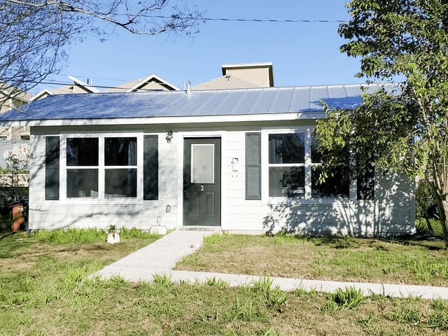 Ryan Dive Farmhouse