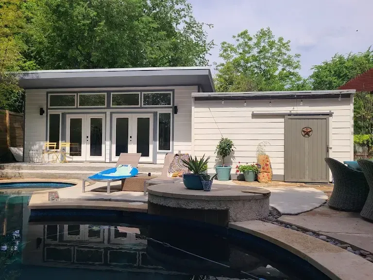 Corcoran Casita Pool House